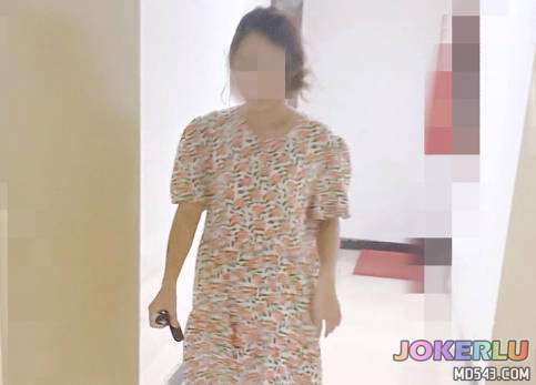  终于再一次操了邻居孩子睡了在楼道干最后内射