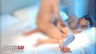  蜂腰蜜臀外围女 空虚猫