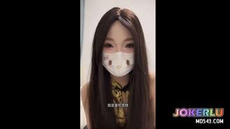  哥哥在打王者荣耀我化作瑶穿着旗袍骑在哥哥身上